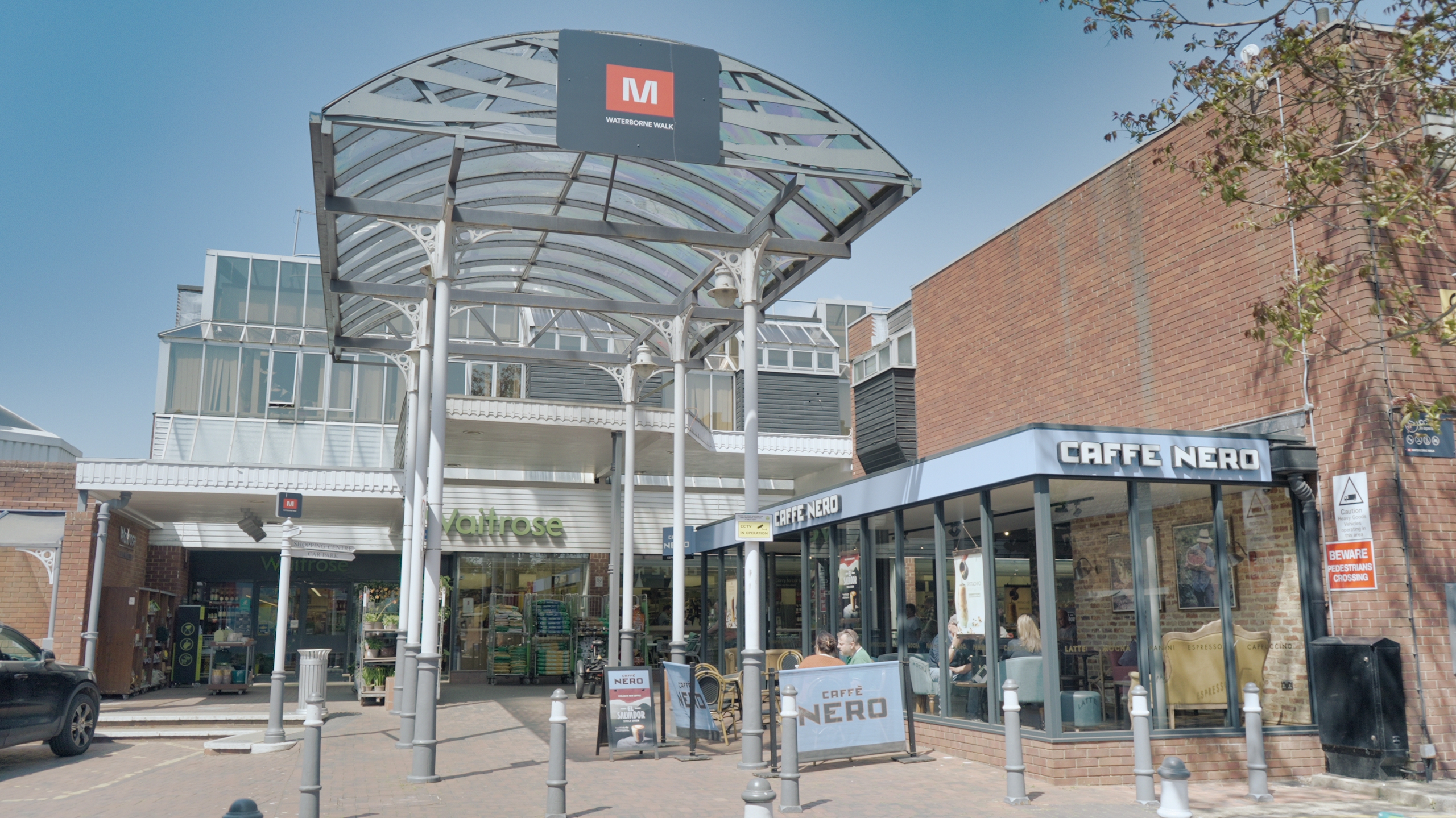 Fully let scheme achieved at Waterbourne Walk Shopping Centre, Leighton Buzzard